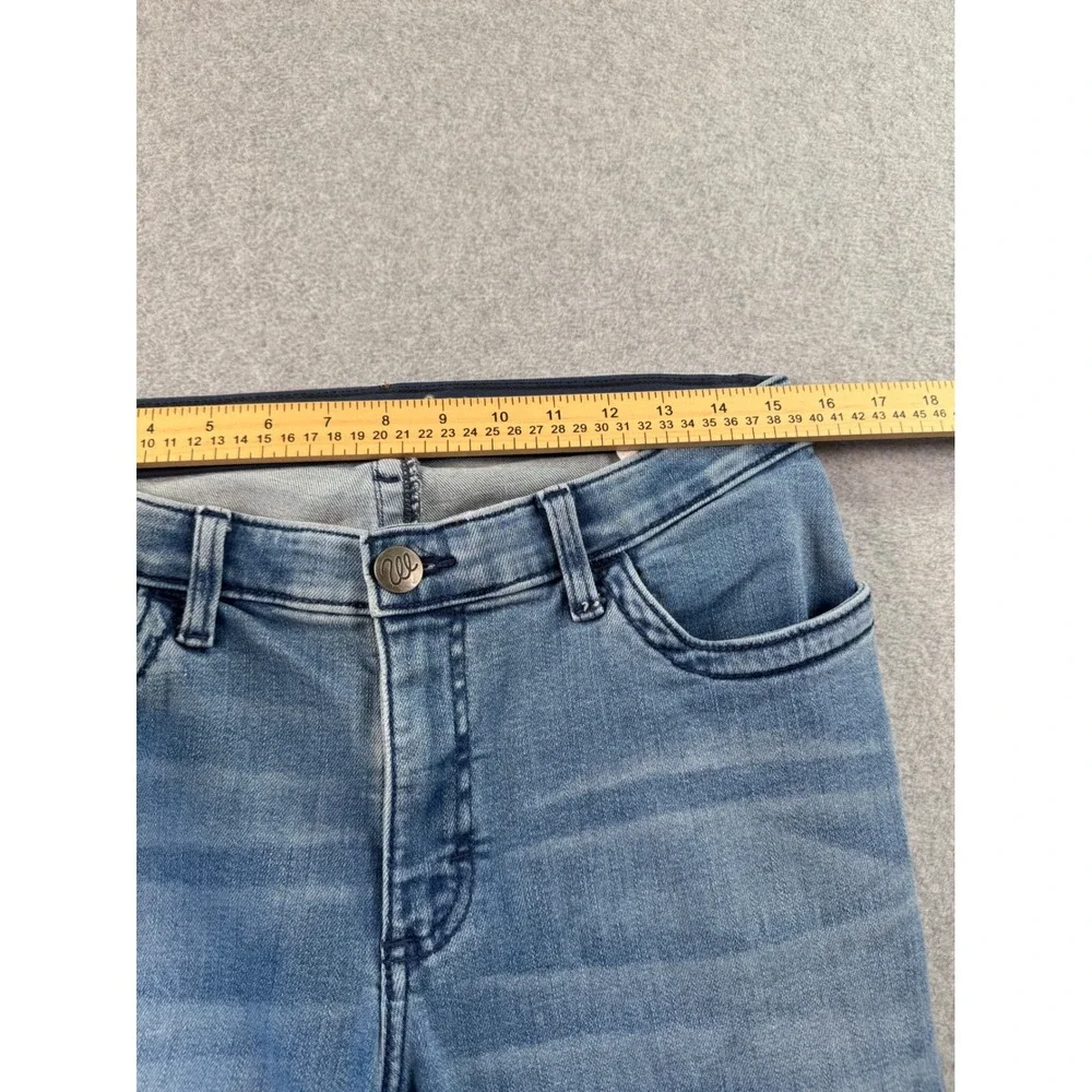 Wrangler Willow Ultimate Riding Jeans Light Wash Bootcut Denim 9x36 10WRW60AR